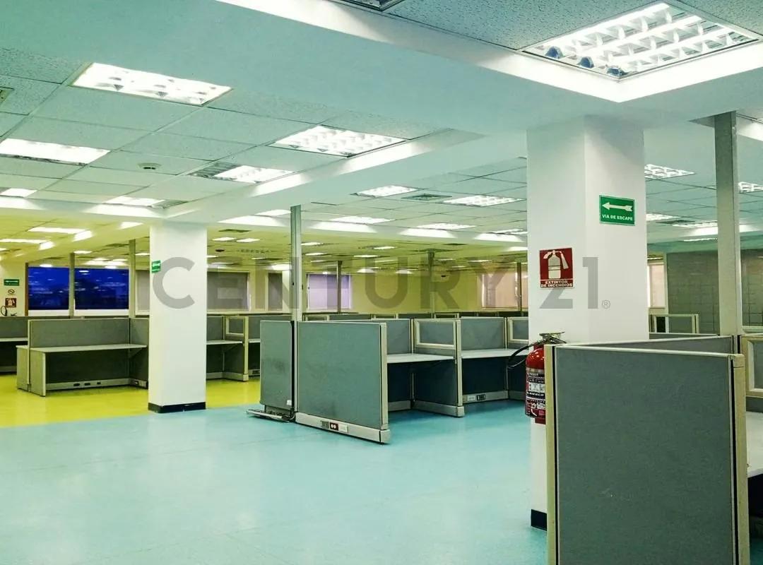 OFICINA EN ALQUILER - MÁXIMA VISIBILIDAD Y PODER CORPORATIVO EN LOS RUICES - 4