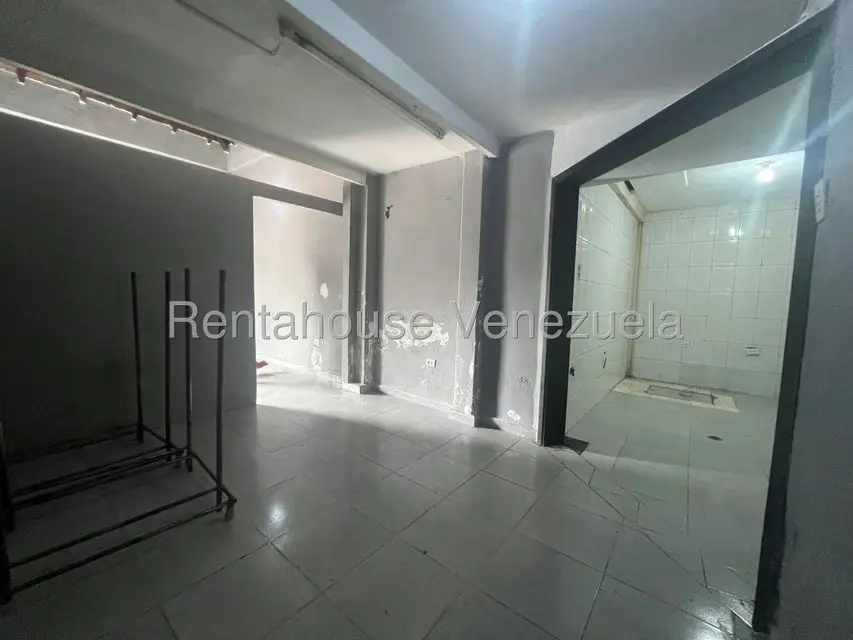 Local Comercial en Alquiler en Centro, Lara - 11