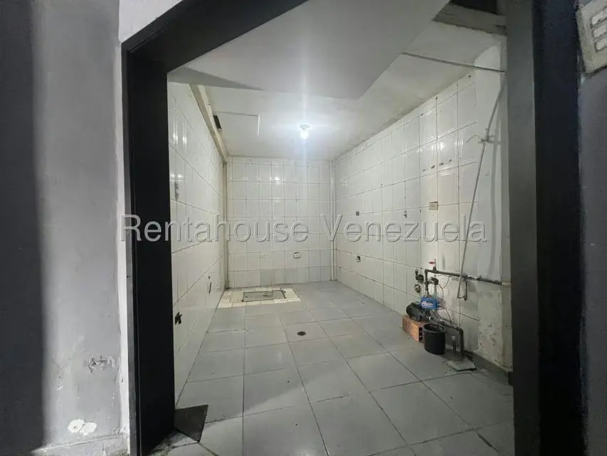 Local Comercial en Alquiler en Centro, Lara - 13