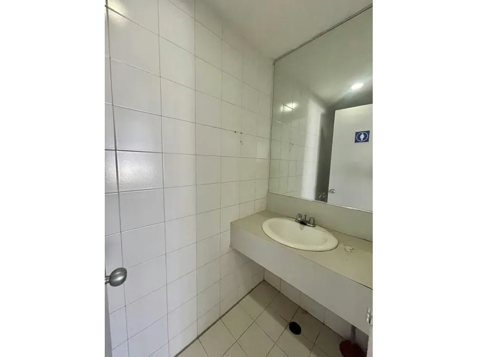 Se vende oficina 200 m2 Sabana Grande - 9