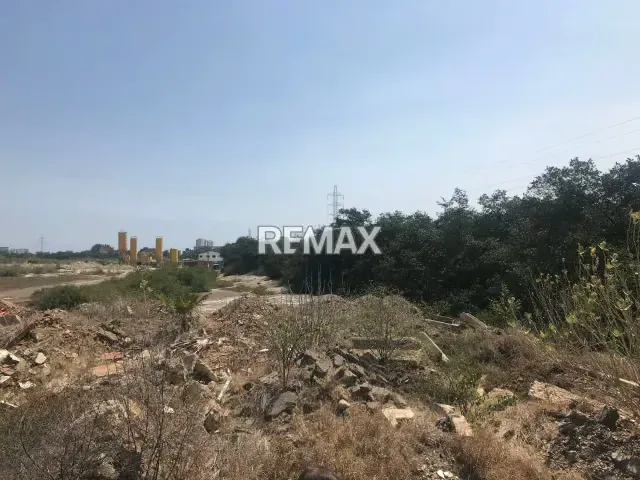 En Venta cinco hectáreas de terreno 50.000 mt2 en la avenida costanera Narceloma - 6