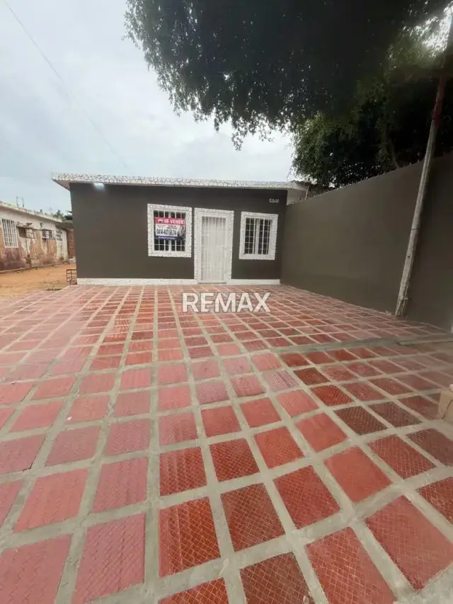 VENDO CASA EN EL SOLER