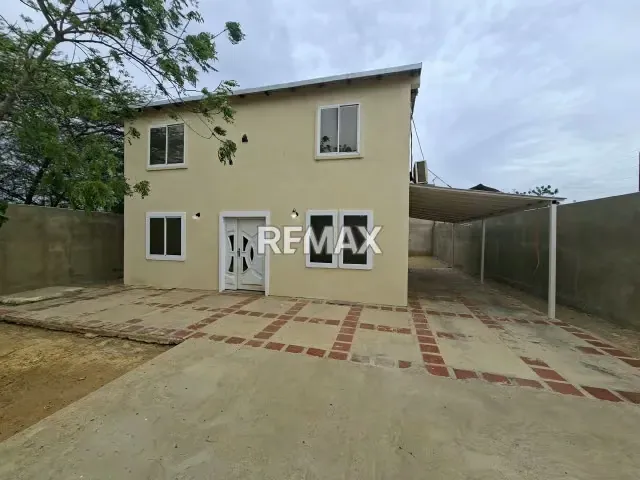 Townhouse en Venta. Guanadito Norte.