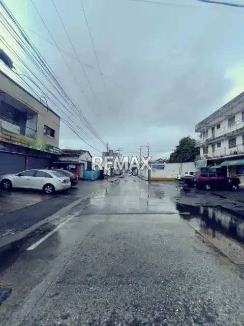 ALQUILER LOCAL COMERCIAL NAGUANAGUA C.C. DALIDA