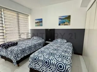 Venta en Res Coral Plaza, Lechería - 9