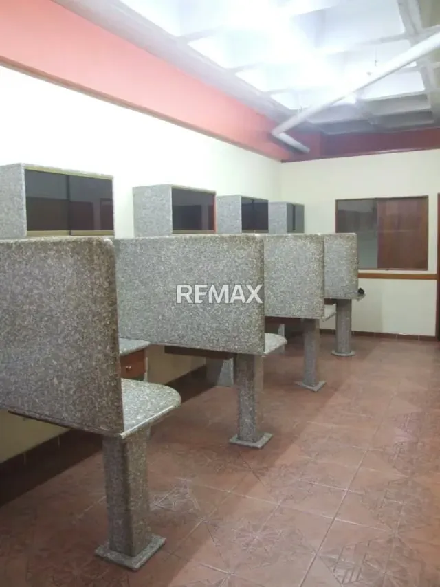 OFICINA EN VENTA, CENTRO COMERCIAL PASEO LAS INDUSTRIAS, AVENIDA HENRY FORD - 4