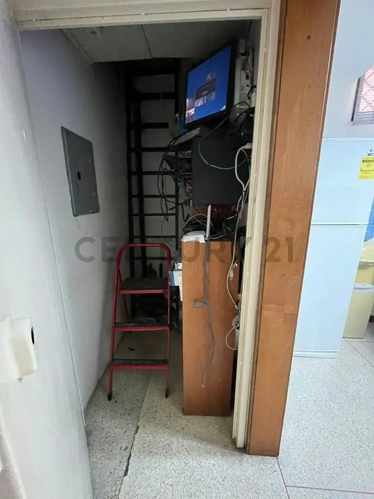 Casa comercial de 298 m² en Bello Monte con 8 puestos y lista para operar - 14