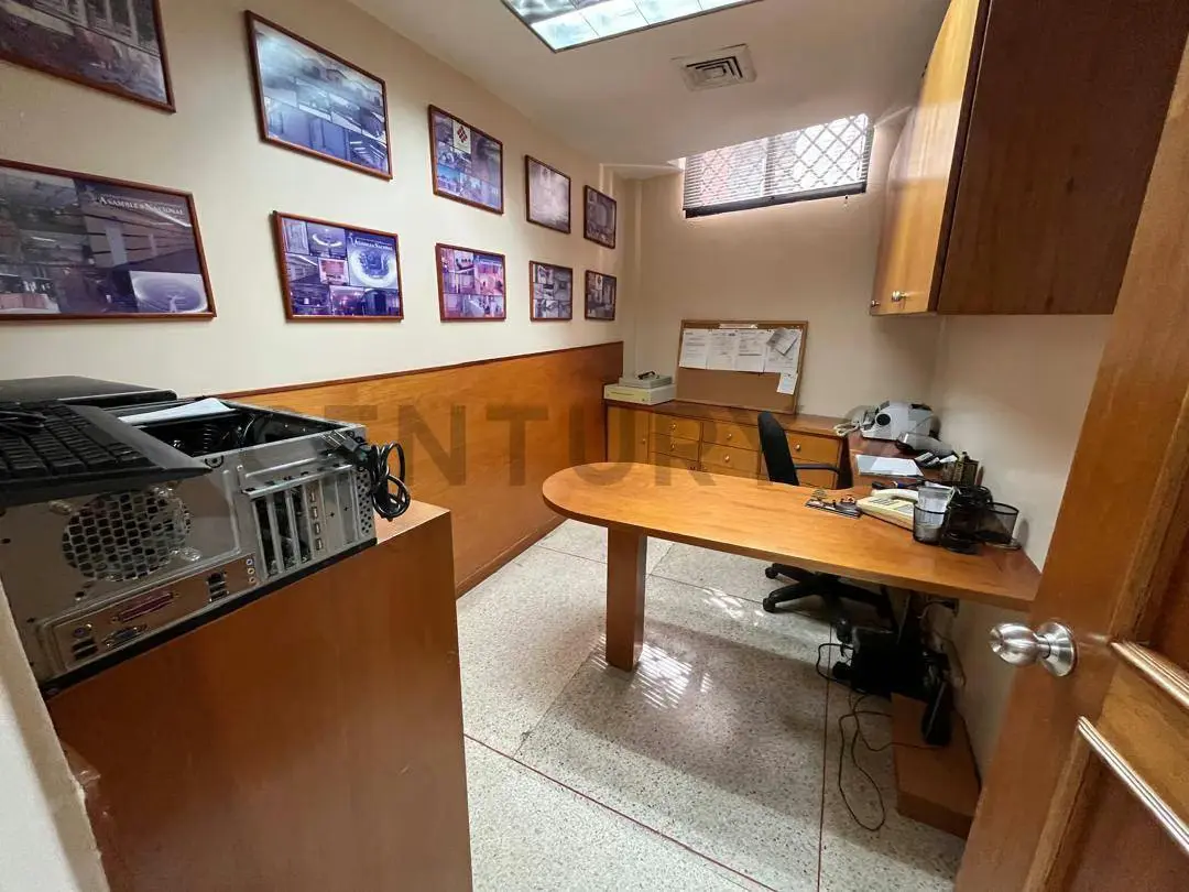 Casa comercial de 298 m² en Bello Monte con 8 puestos y lista para operar - 10