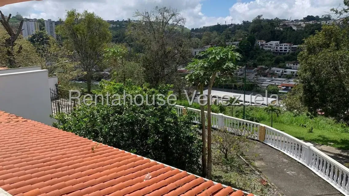 Casa (1 Nivel) en Venta en La Arboleda, Miranda - 32