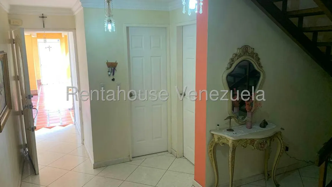 Casa (1 Nivel) en Venta en La Arboleda, Miranda - 6