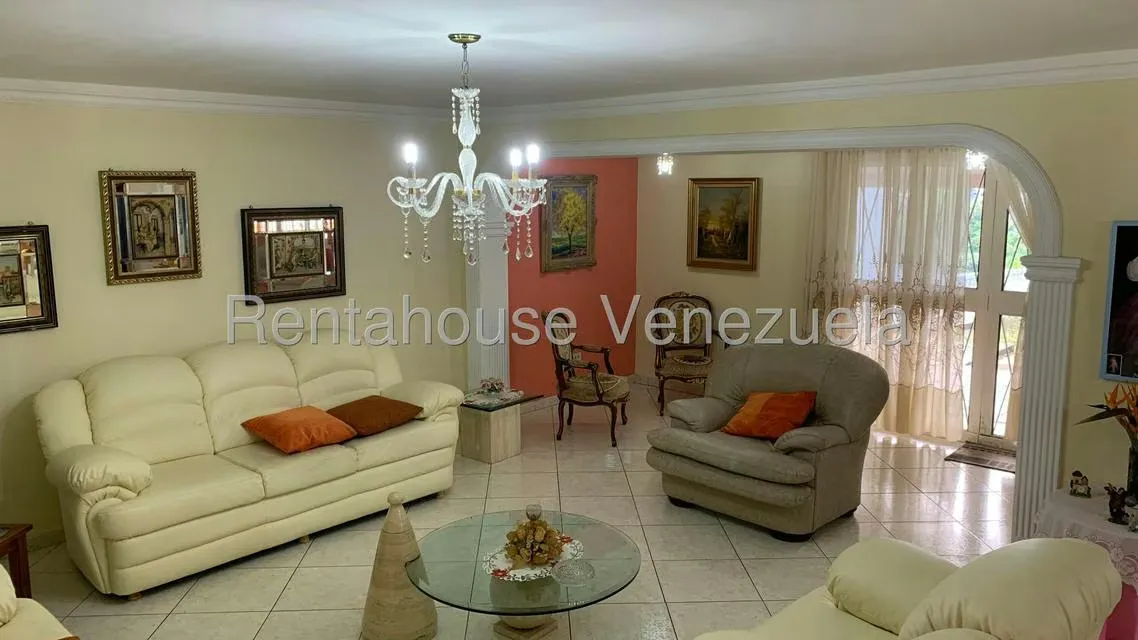 Casa (1 Nivel) en Venta en La Arboleda, Miranda - 9