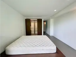 View 19