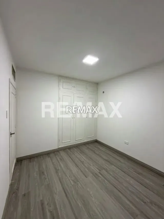 En alquiler Apartamento Edificio Deidymariam - 9