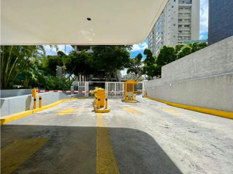 En Venta Estacionamiento 3.445m2 300 Puestos La Castellana - 2
