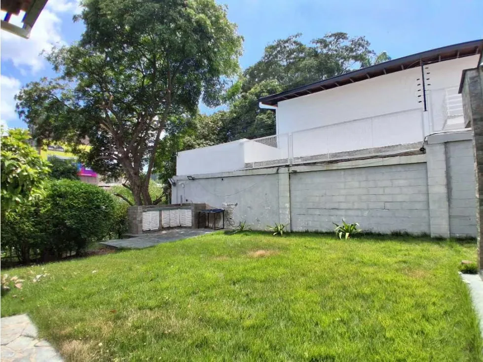 CASA EN VENTA EN PRADOS DEL ESTE - 13