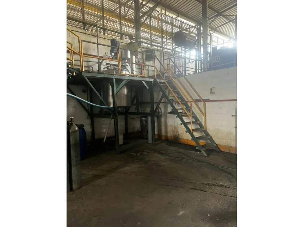 Vendo galpón 1362mts2 Guatire 0446 - 12