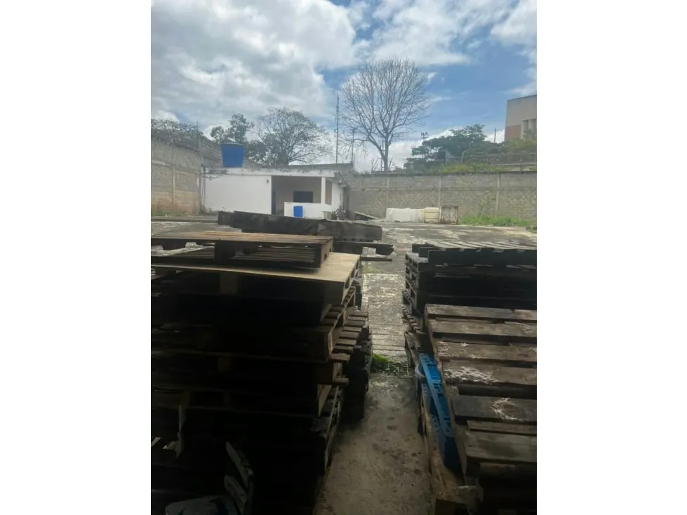 Vendo galpón 1362mts2 Guatire 0446 - 17