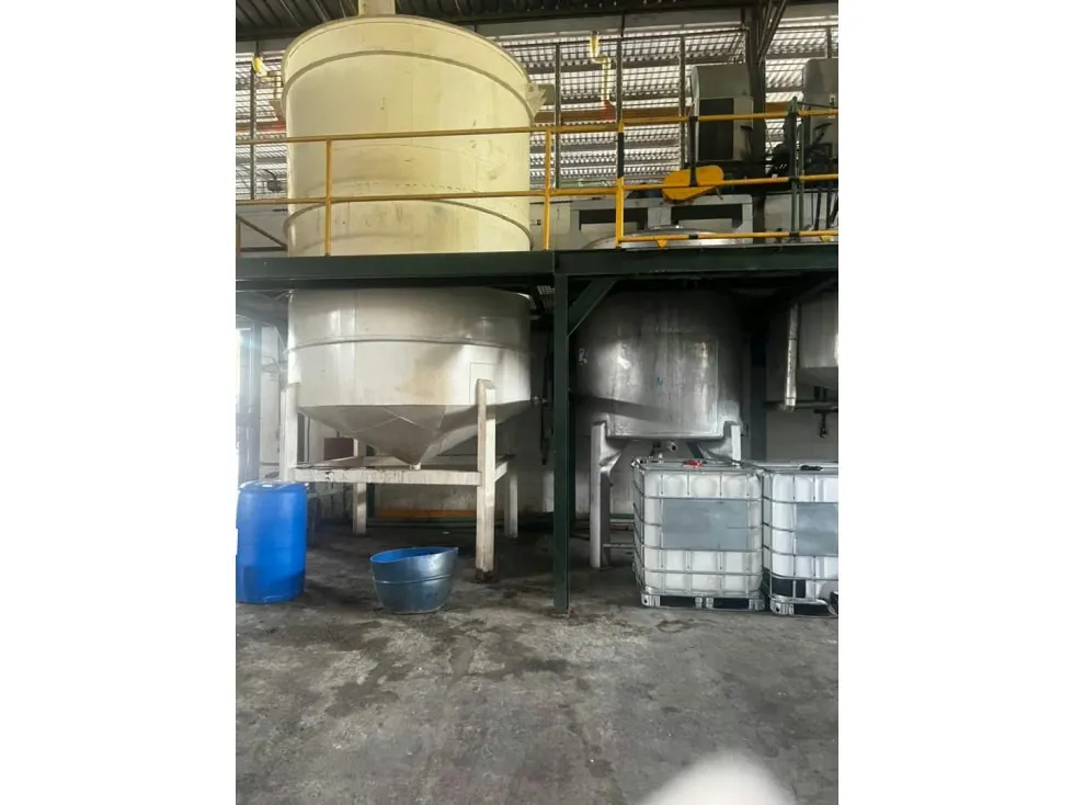 Vendo galpón 1362mts2 Guatire 0446 - 25