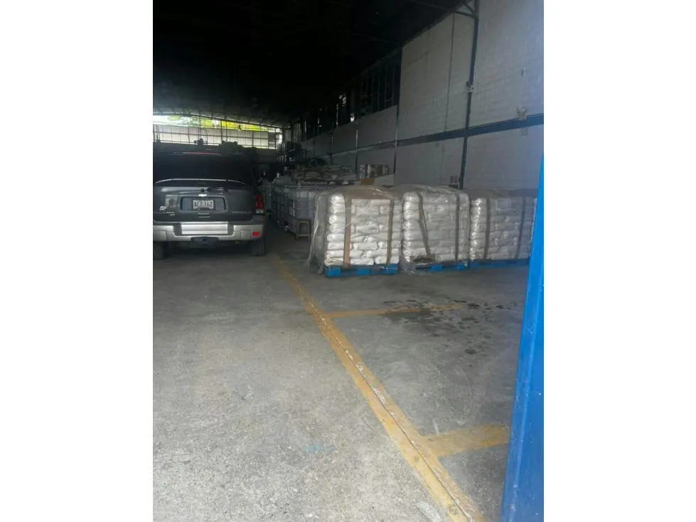 Vendo galpón 1362mts2 Guatire 0446 - 9