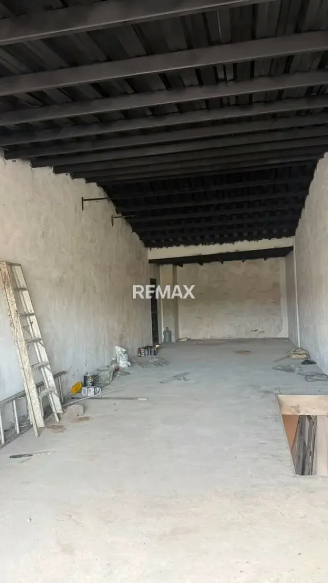 Se Vende Local Comercial en Via Principal de Tipuro - 5