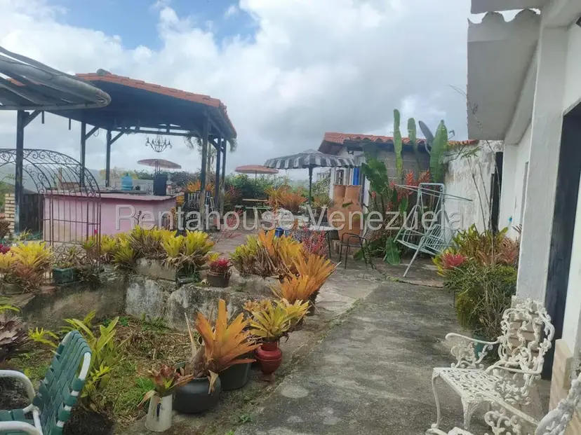 Terreno (Comercial) en Venta en La Union, Distrito Metropolitano