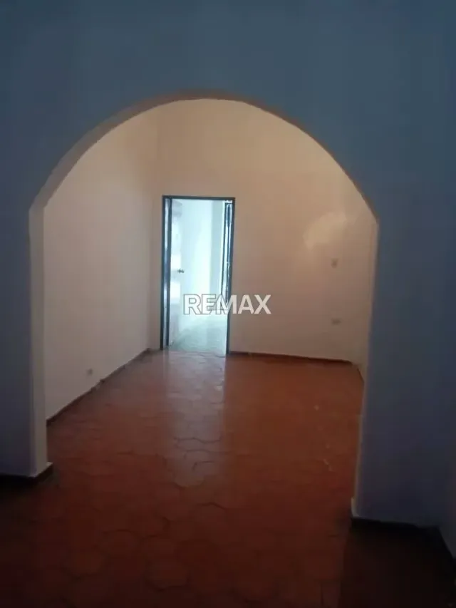 Local Comercial en Alquiler calle 43 entre carrera 18y 19, Zona Oeste-Barquisimeto - 2