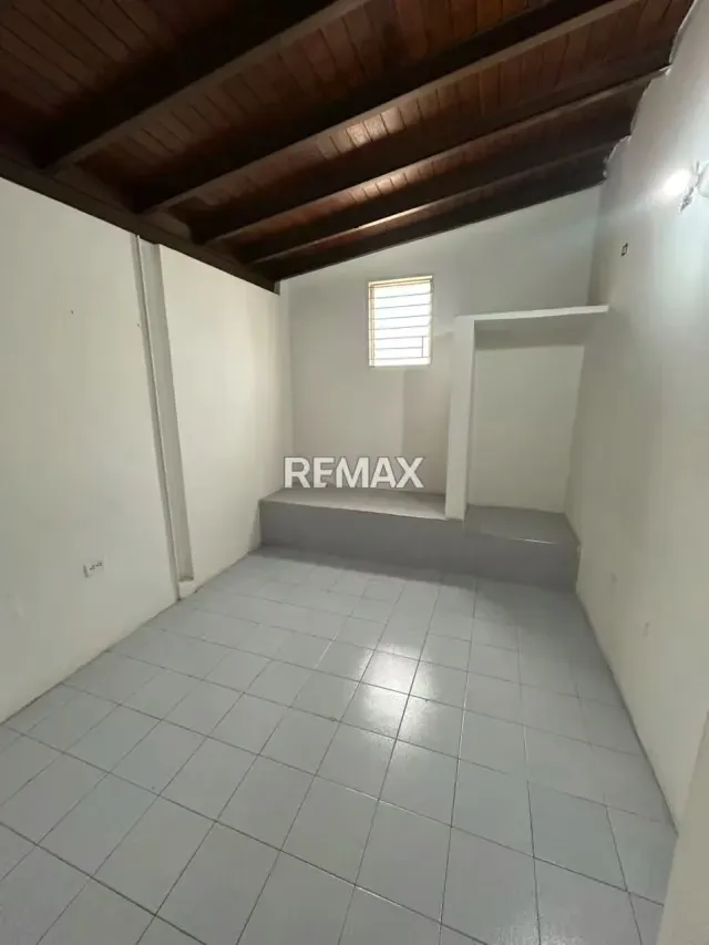 En alquiler consultorio en clínica de imágenes, Barquisimeto. - 2