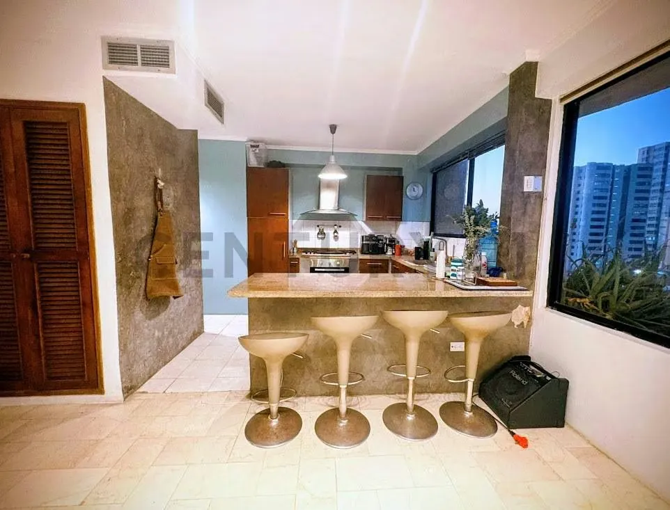 Se Vende Apto. Playa Virginia. Av. El Milagro. Maracaibo. - 9