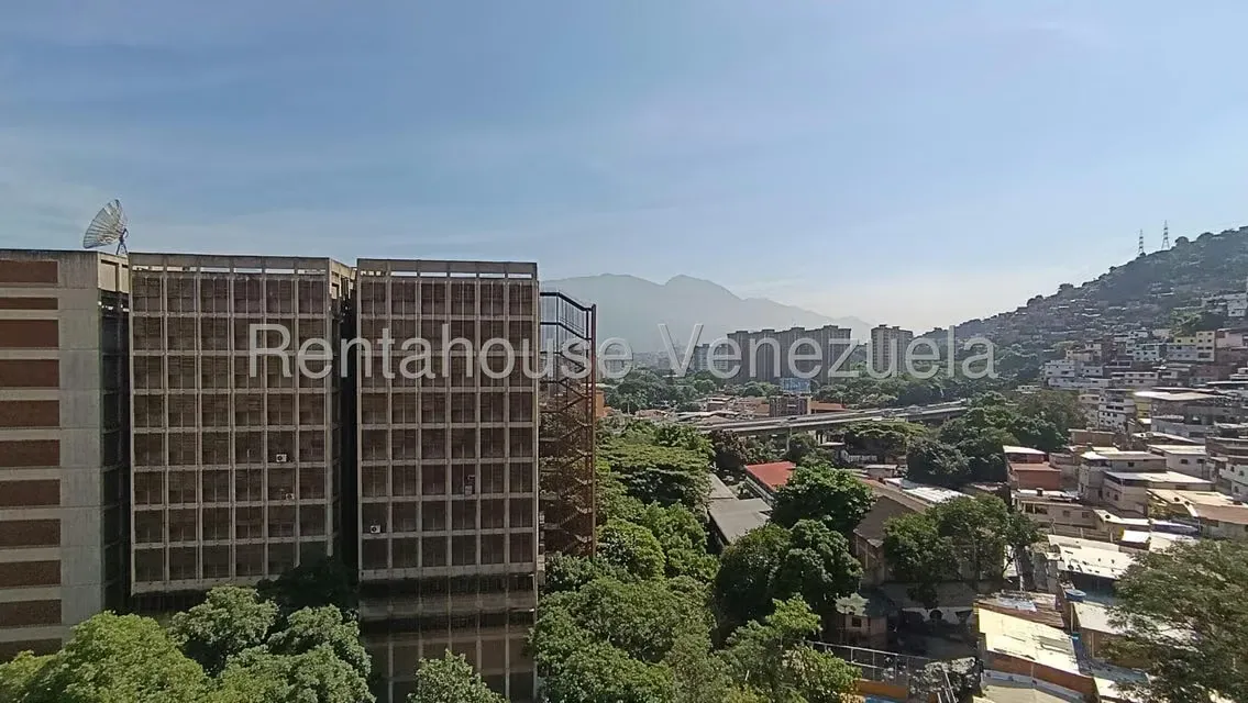 Apartamento (1 Nivel) en Venta en El Paraiso, Distrito Metropolitano - 14
