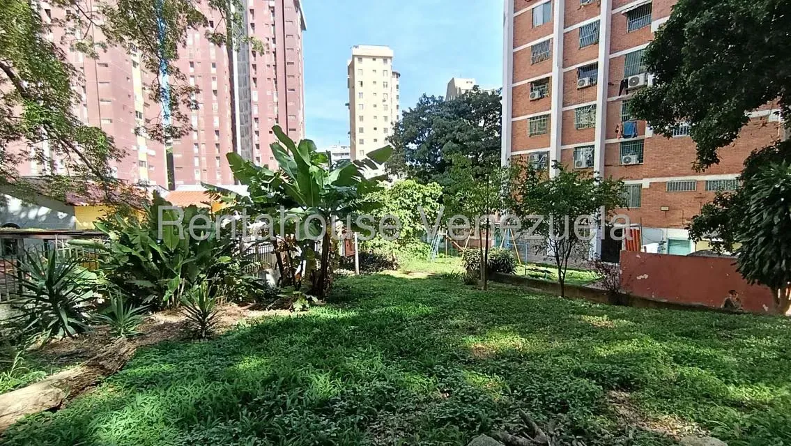 Apartamento (1 Nivel) en Venta en El Paraiso, Distrito Metropolitano - 34