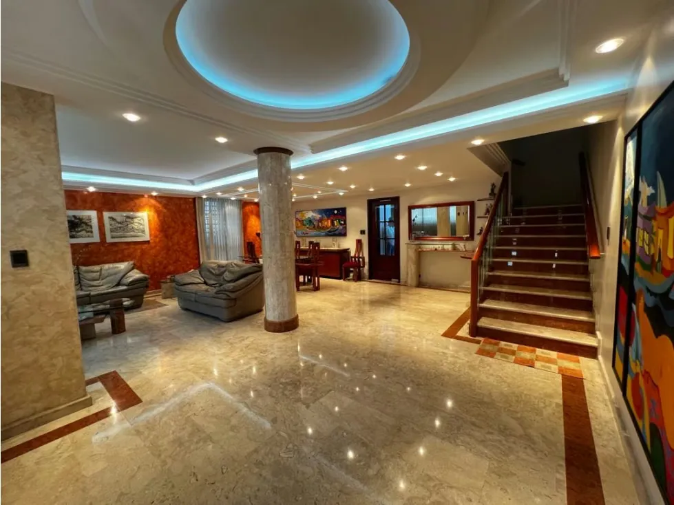 Vendo casa 550m2 San Bernardino 4130 - 7