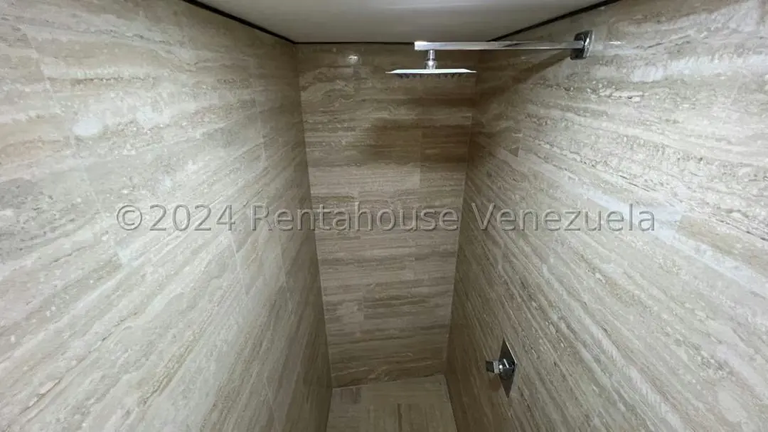 Apartamento (Planta Baja) en Venta en Las Mercedes, Distrito Metropolitano - 13
