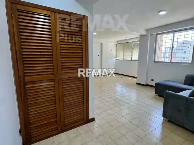APARTAMENTO EN ALQUILER EDIFICIO TAMARA SECTOR VALLE FRIO - 5