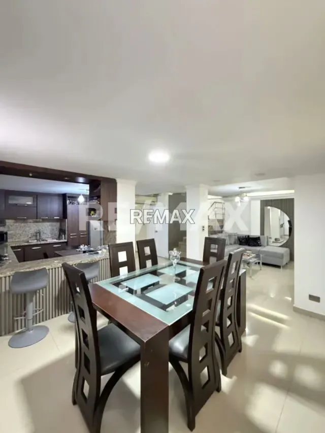 Townhouse en venta, Villa Cristal - 2