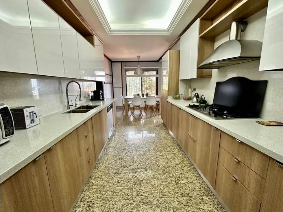 Vendo apto 282m2 4h/5b/4p Los Naranjos 0378 - 7