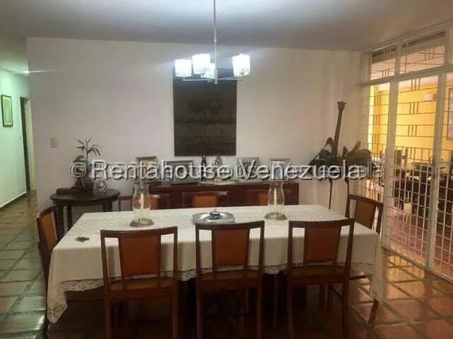 Casa (1 Nivel) en Venta en El Marques, Distrito Metropolitano - 12