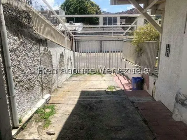 Casa (1 Nivel) en Venta en El Marques, Distrito Metropolitano - 19