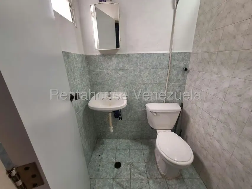 Negocios y Empresas (Automotores) en Venta en El Paraiso, Distrito Metropolitano - 18