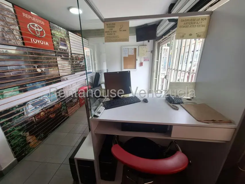 Negocios y Empresas (Automotores) en Venta en El Paraiso, Distrito Metropolitano - 10