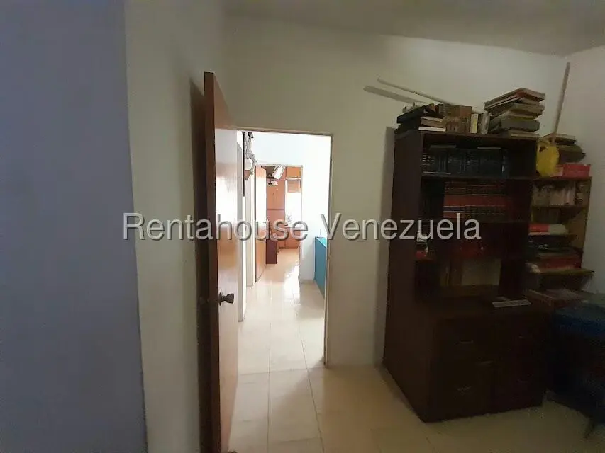 Casa (Duplex) en Venta en Colinas de Betania, Miranda - 13