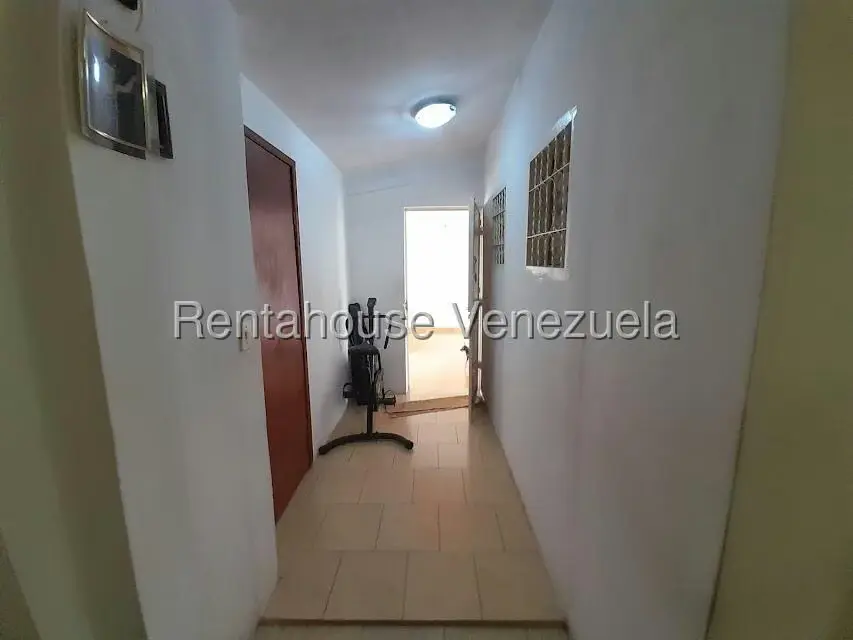 Casa (Duplex) en Venta en Colinas de Betania, Miranda - 21