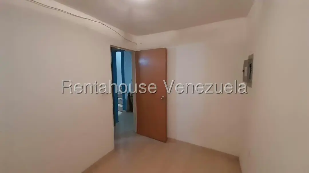 Casa (Duplex) en Venta en Colinas de Betania, Miranda - 30