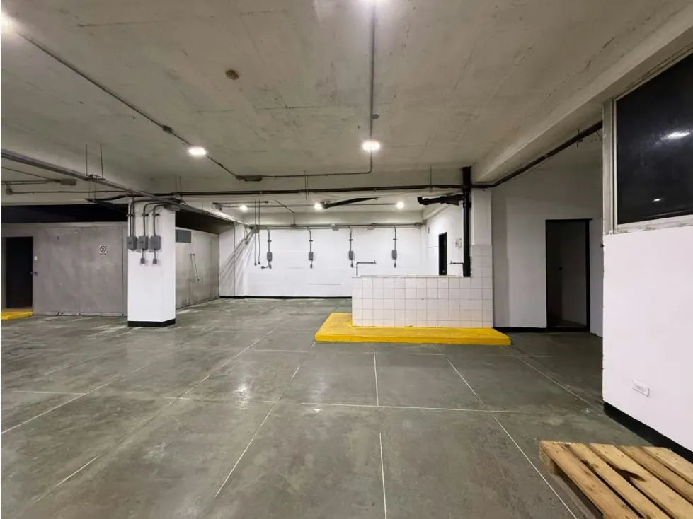 Vendo edificio industrial 2529m2 El Llanito 0562 - 3