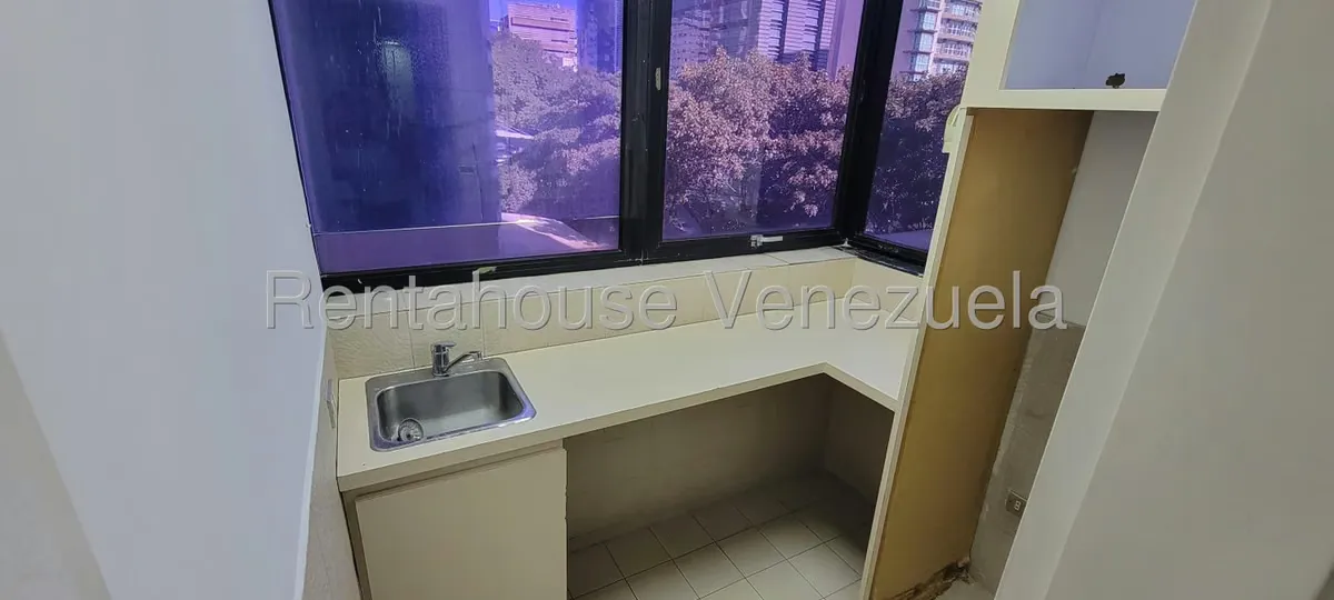 Oficina en Alquiler en El Rosal, Distrito Metropolitano - 4