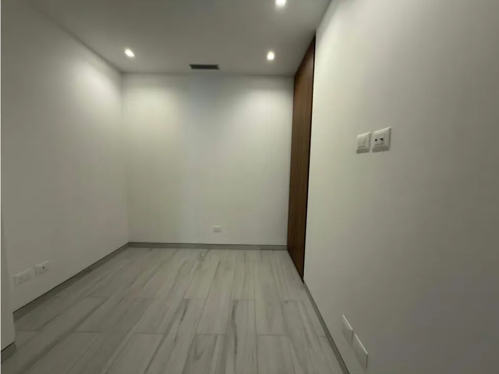 Se alquila Apto 109m² 2h/2b/2e Las Mercedes - 12