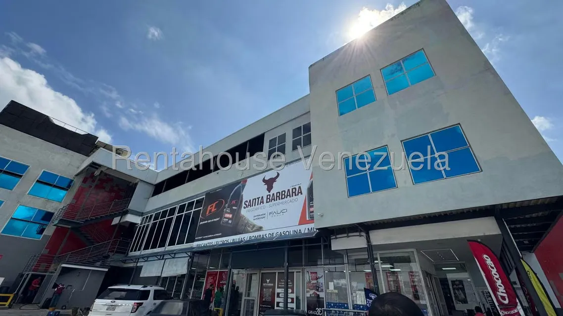 Local Comercial en Alquiler en La Coromoto, Aragua - 11