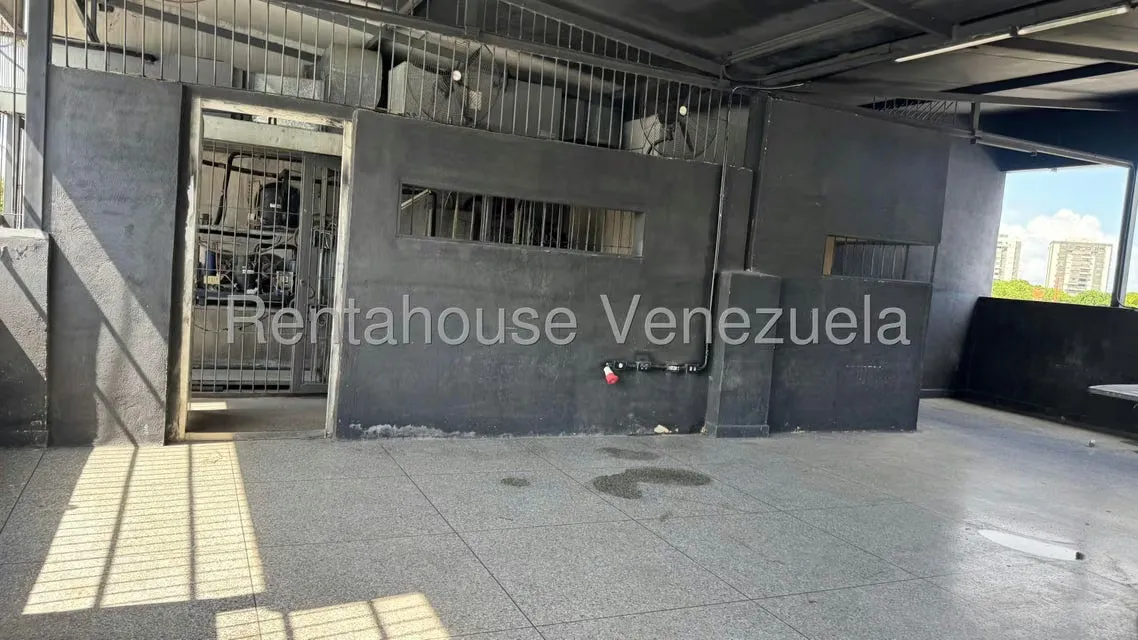 Local Comercial en Alquiler en La Coromoto, Aragua - 5