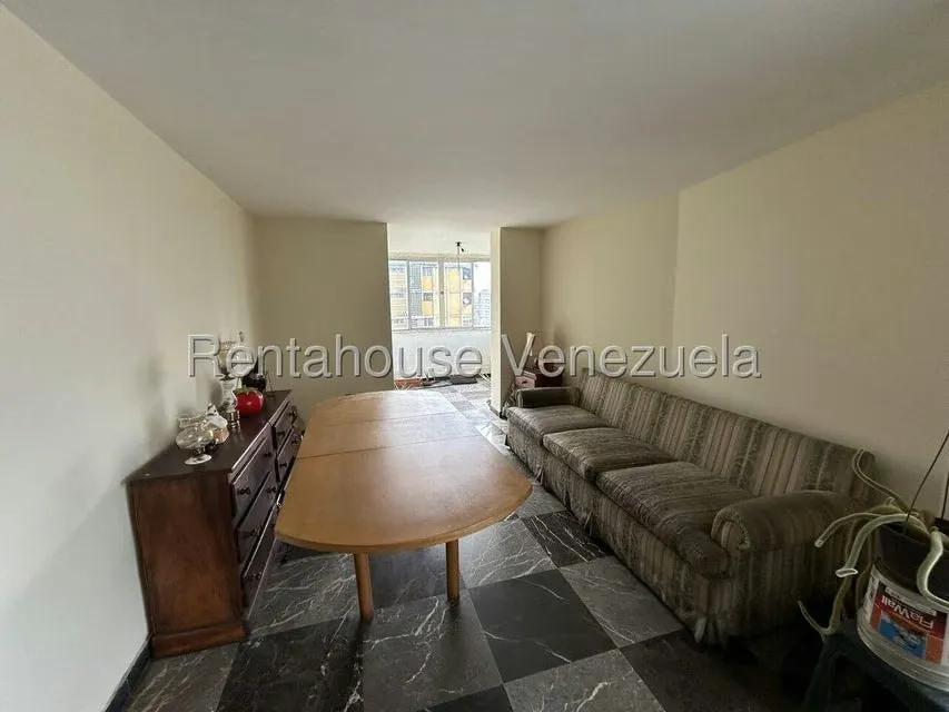 Apartamento (1 Nivel) en Venta en La Florida, Distrito Metropolitano - 14