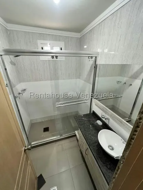 Casa (Multipes Niveles) en Venta en Sector La Floresta, Falcon - 19