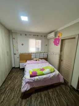 Vista 24